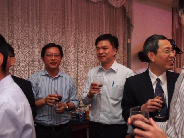P9273645 (Large)